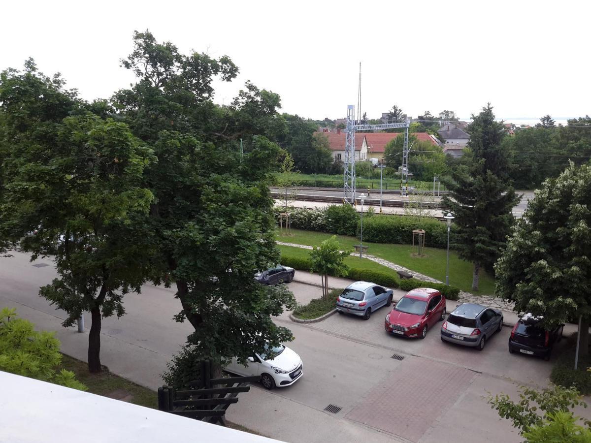 Szeki Apartman Balatonfüred Exterior foto